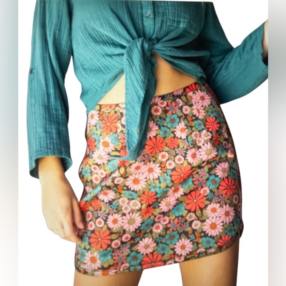 NWT New NATURAL LIFE Rachel Mini Short Teal Coral Pink Floral Skirt Large